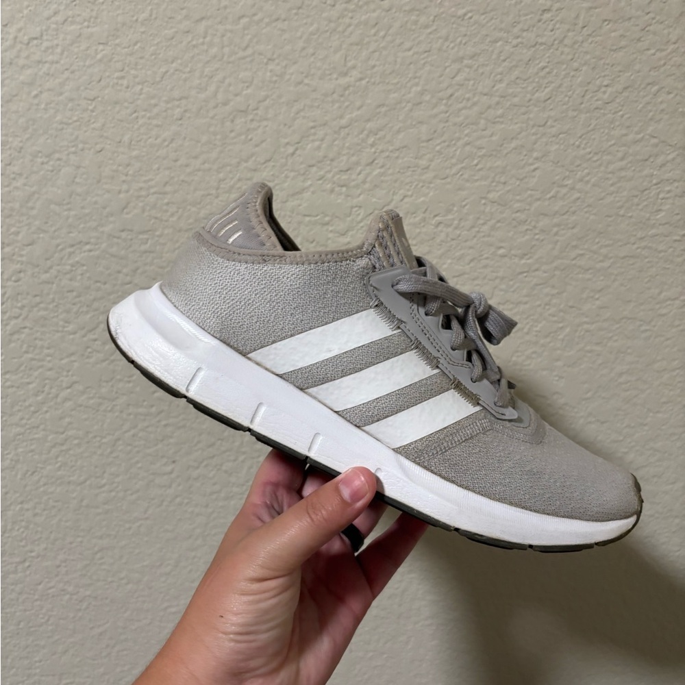 Adidas swift runner grey - Picture 1 of 9